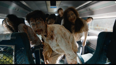 3 Film Zombie Terseram, Wajib Lo Tonton! thumbnail